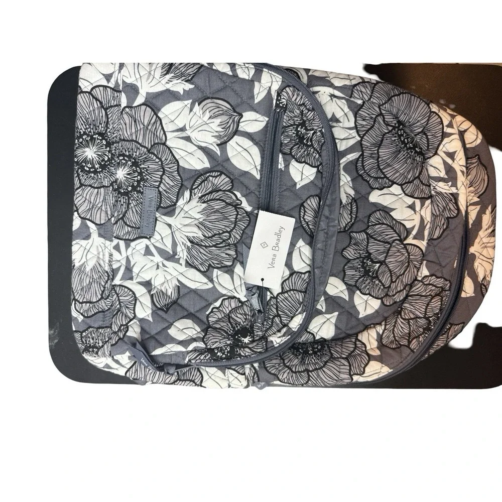 Vera Bradley Essential Backpack Moon Shadow Meadow‎ Gray/White Quilted Floral